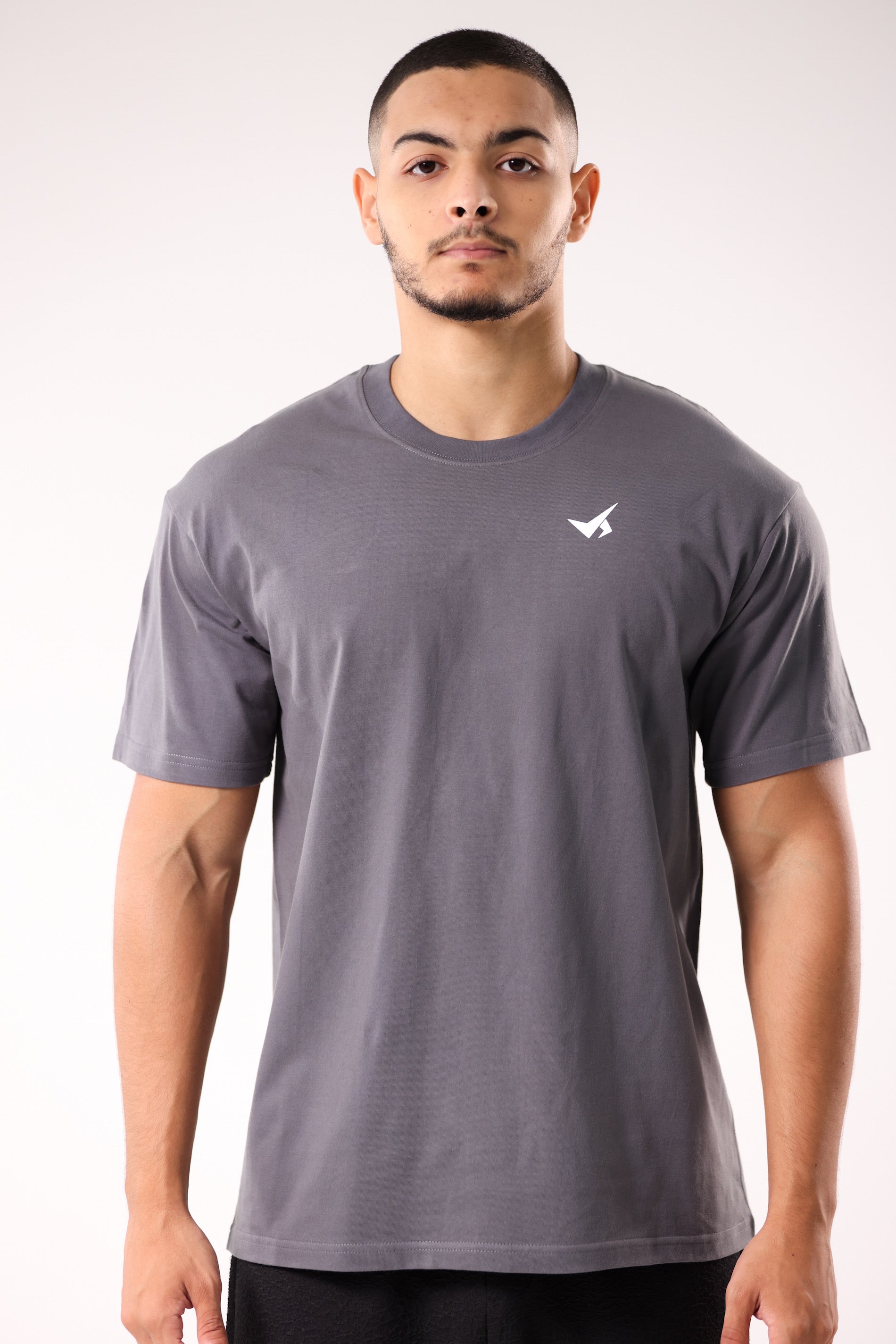 T-SHIRT GRIS