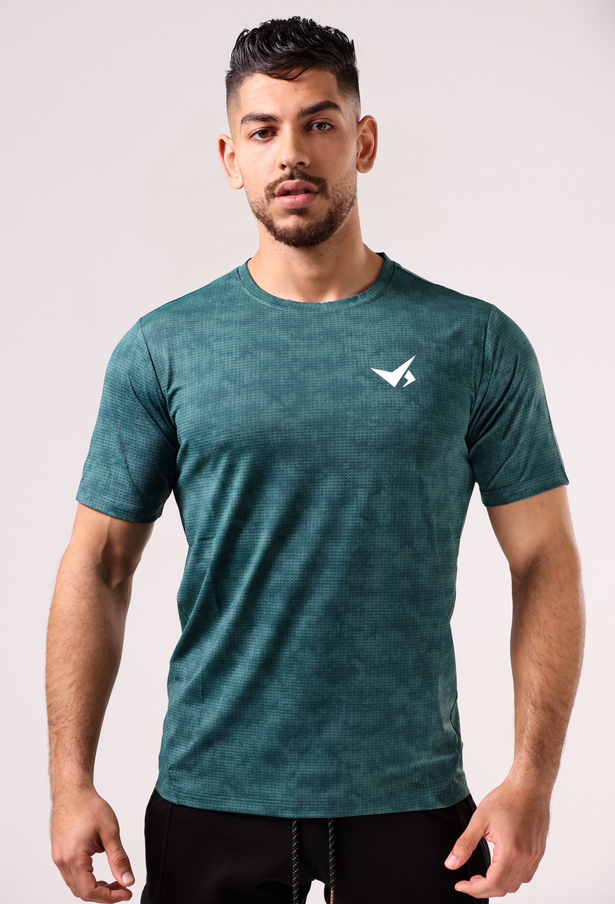 T-SHIRT ESSENTIAL FIT VERT