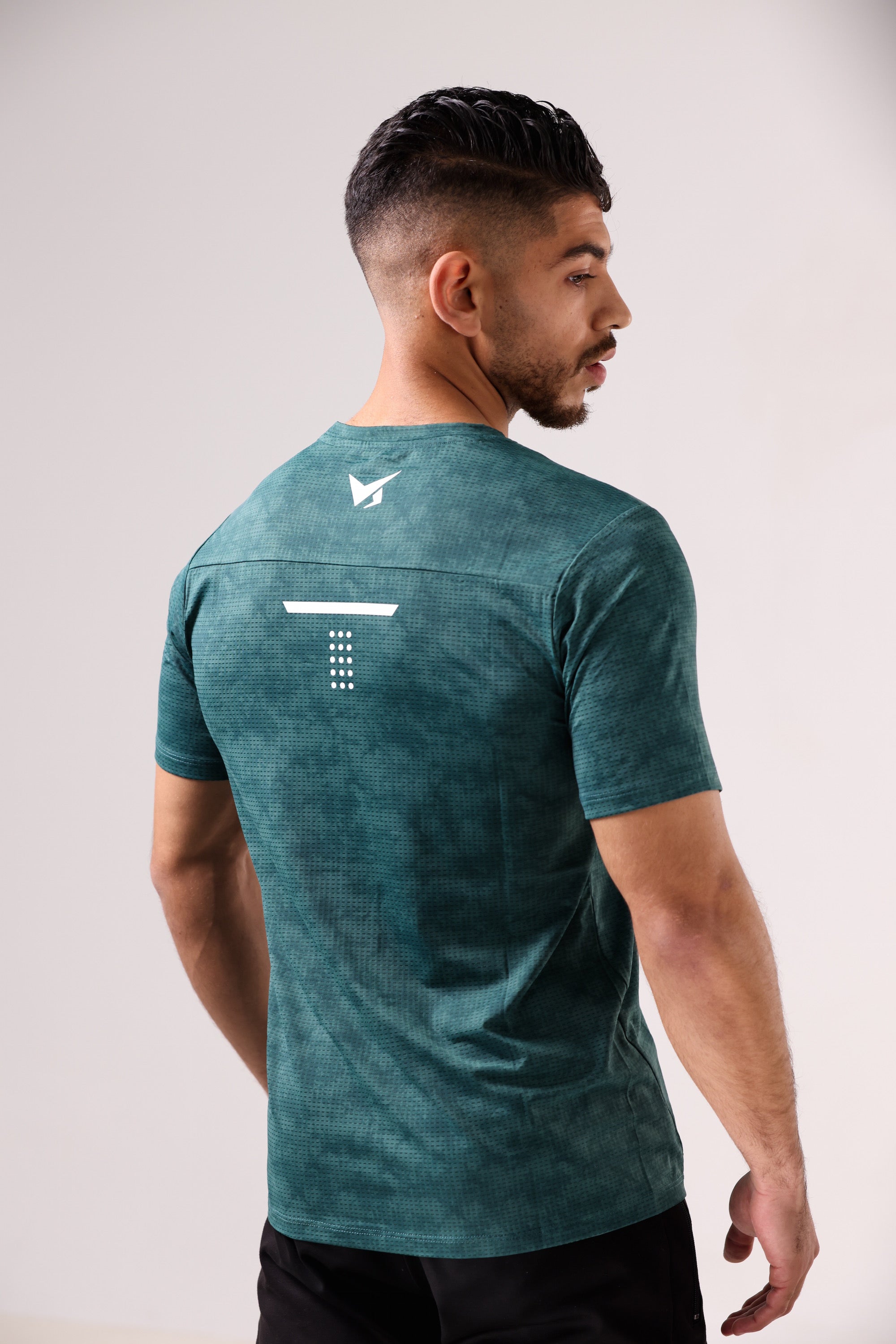 T-SHIRT ESSENTIAL FIT VERT